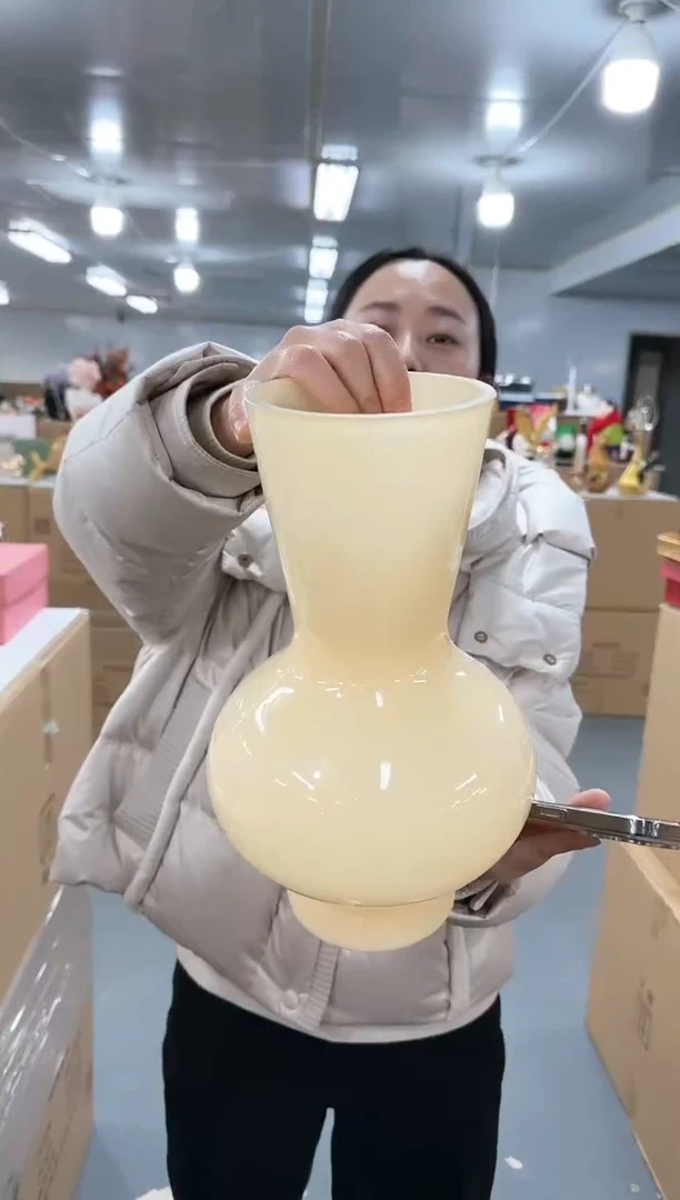 【闪购商品】玻璃金沃00