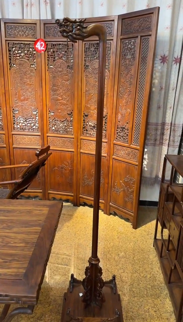 木智**山单只    灯架    摆件