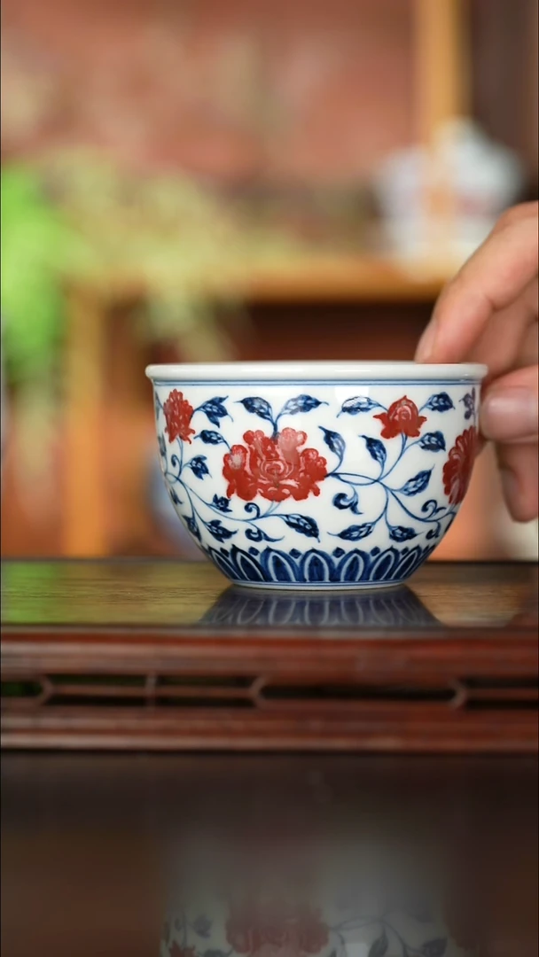 景德镇釉里红瓷器