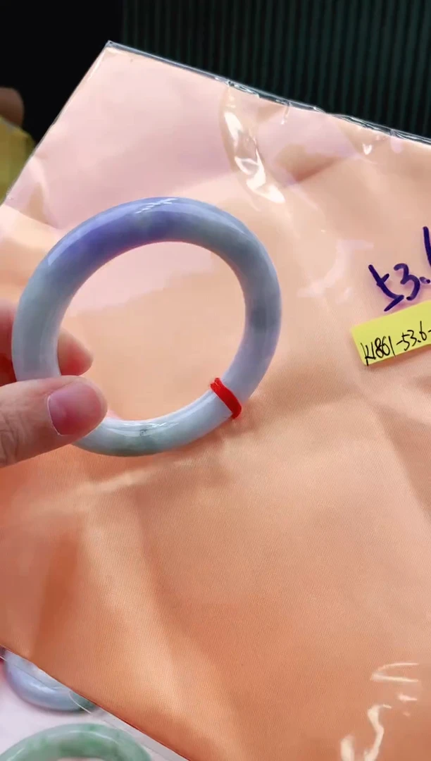 未镶嵌手镯翡翠53+