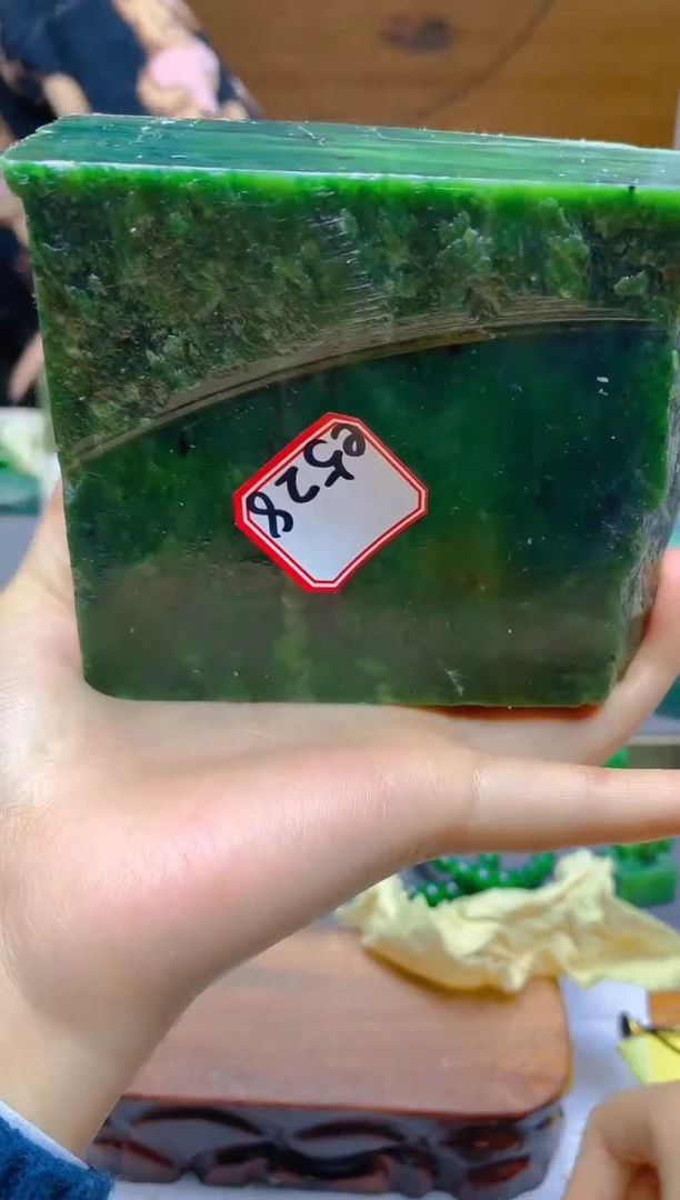 【闪购商品】和田玉（碧玉）珠宝半成品未镶嵌1