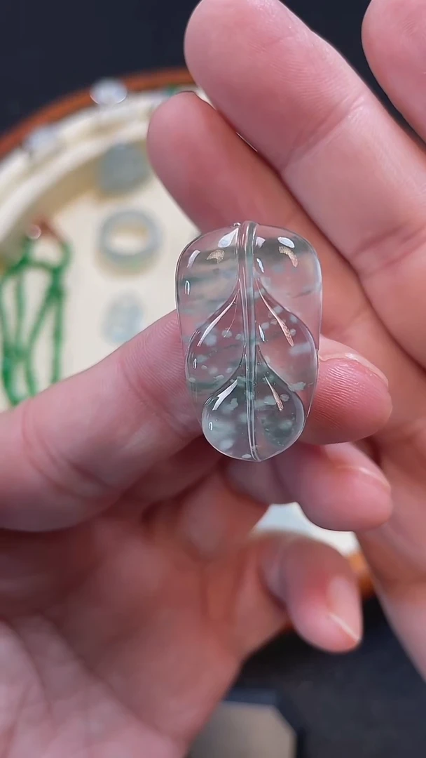 裸石翡翠40号飘花叶子/杜