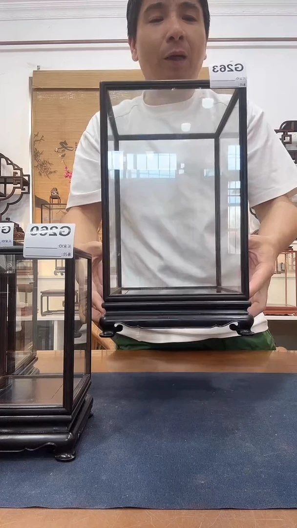 东非黑黄檀（紫光檀）杰*20*20*30玻璃罩263