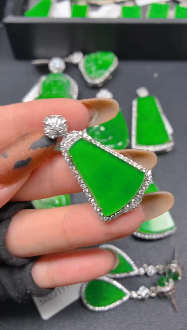 颈饰银S925镶嵌翡翠1