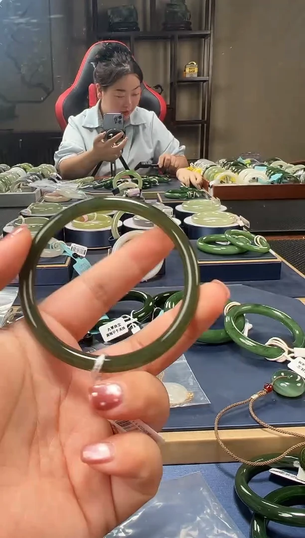 和田玉手镯未镶嵌3【柚子来啦】和田玉拍一发一59.5