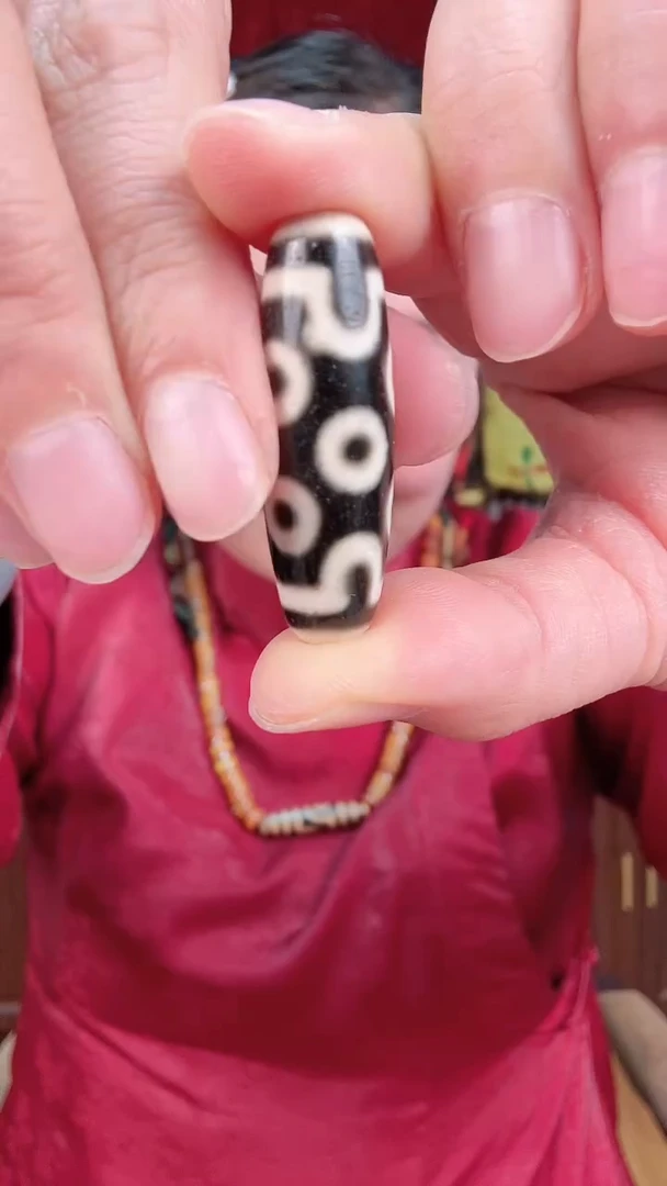 无非金属黑白7眼珠