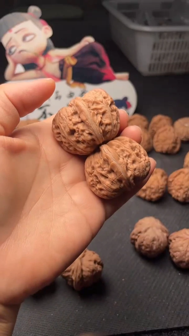 把件文玩核桃w135  元宝 42尺