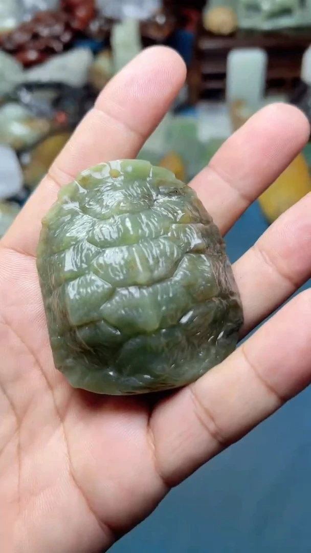 未镶嵌和田玉把件-