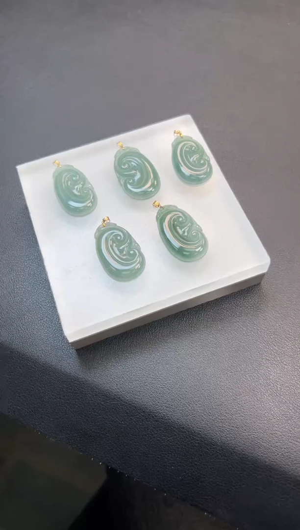 吊坠(不含链)18K金镶嵌翡翠W356-23091801B--多样性发一