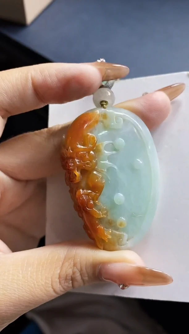 颈饰未镶嵌翡翠1