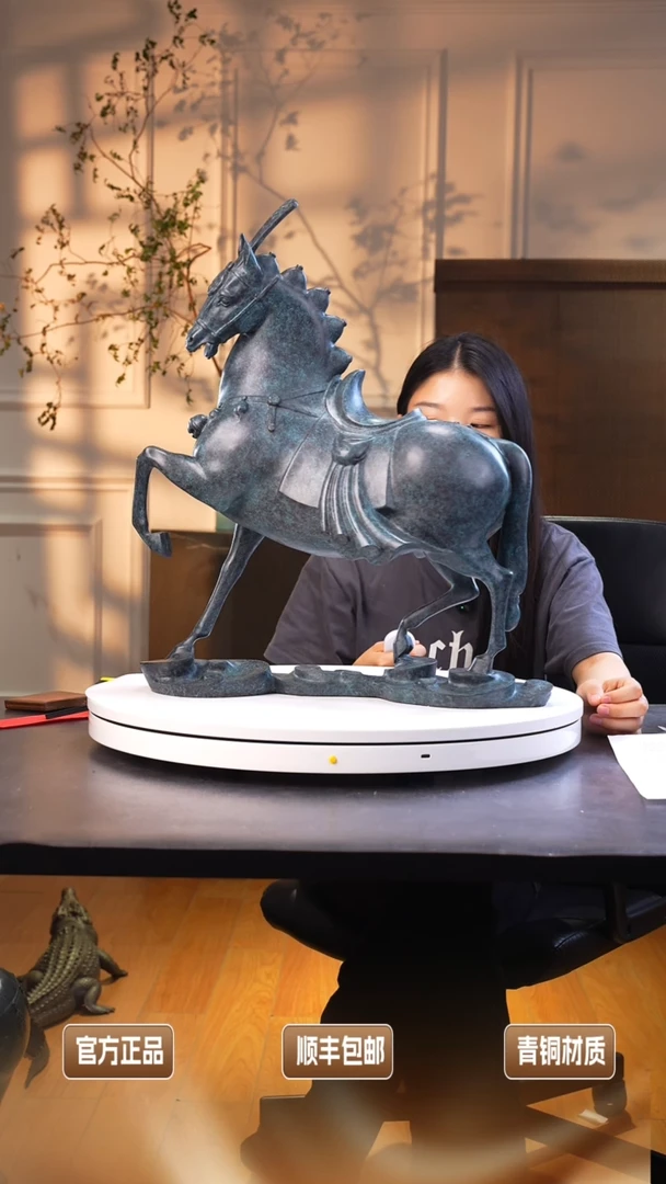 铜原创唐马雕塑摆件《马踏祥云》