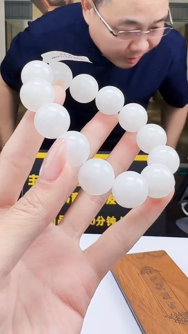 定制和田玉天然和田玉（拍一发一）