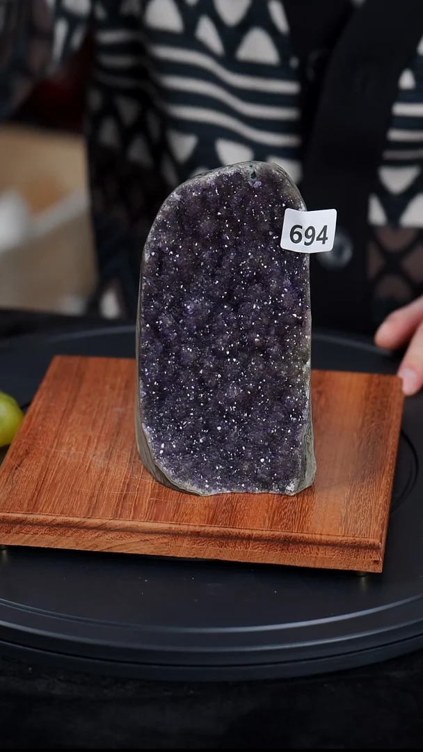 【闪购商品】紫晶大型摆件（非配饰）未镶嵌水晶