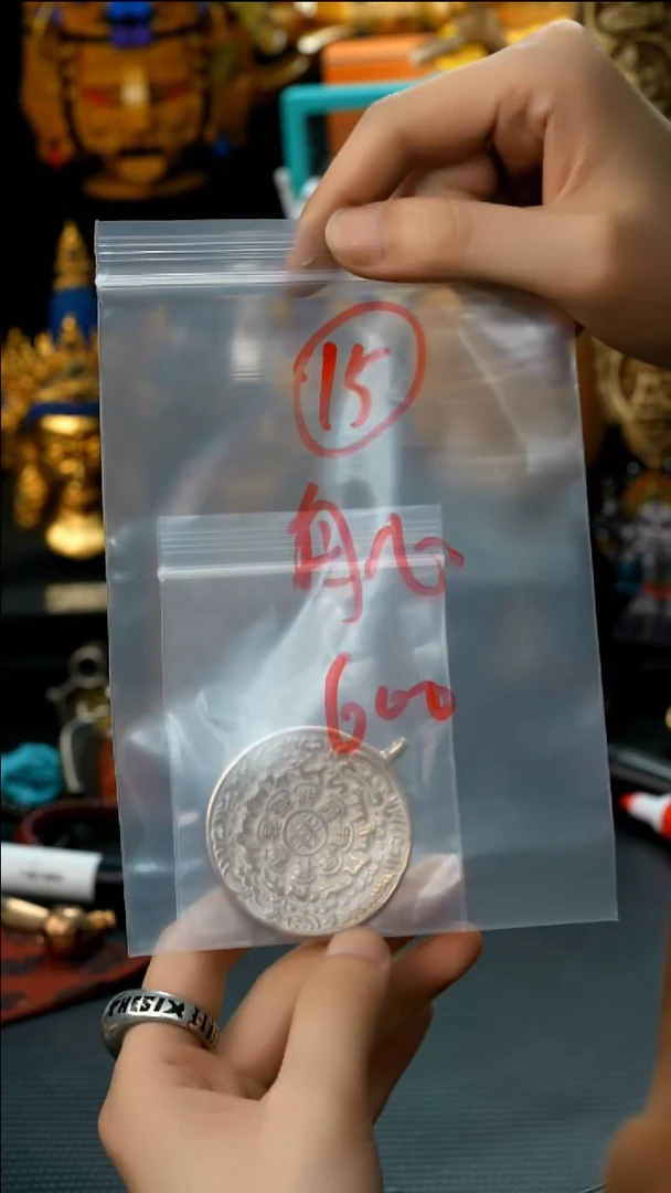 15藏传原生态藏传藏品.