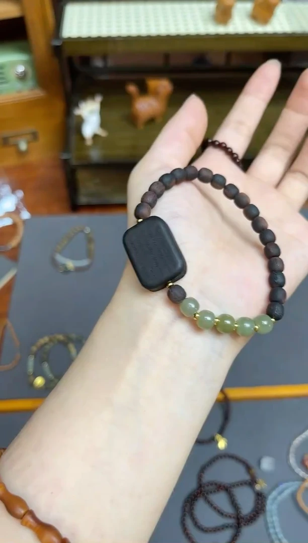 非洲檀香无事牌035降真香6mm单圈+河田+五条