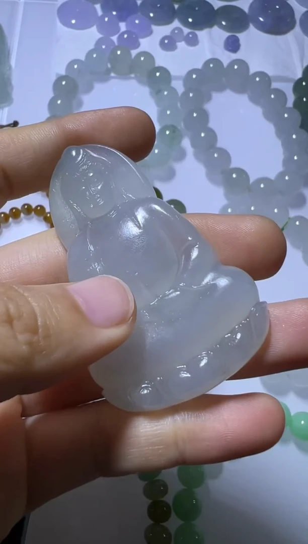 未镶嵌定制翡翠素衣