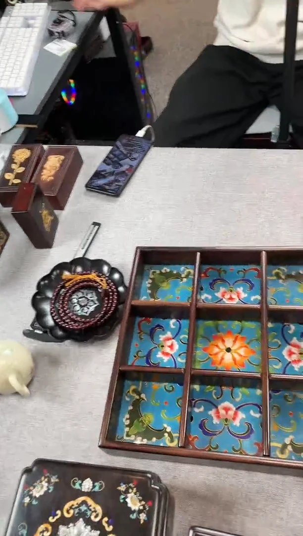 【闪购商品】红酸枝木类成套家具九宫阁