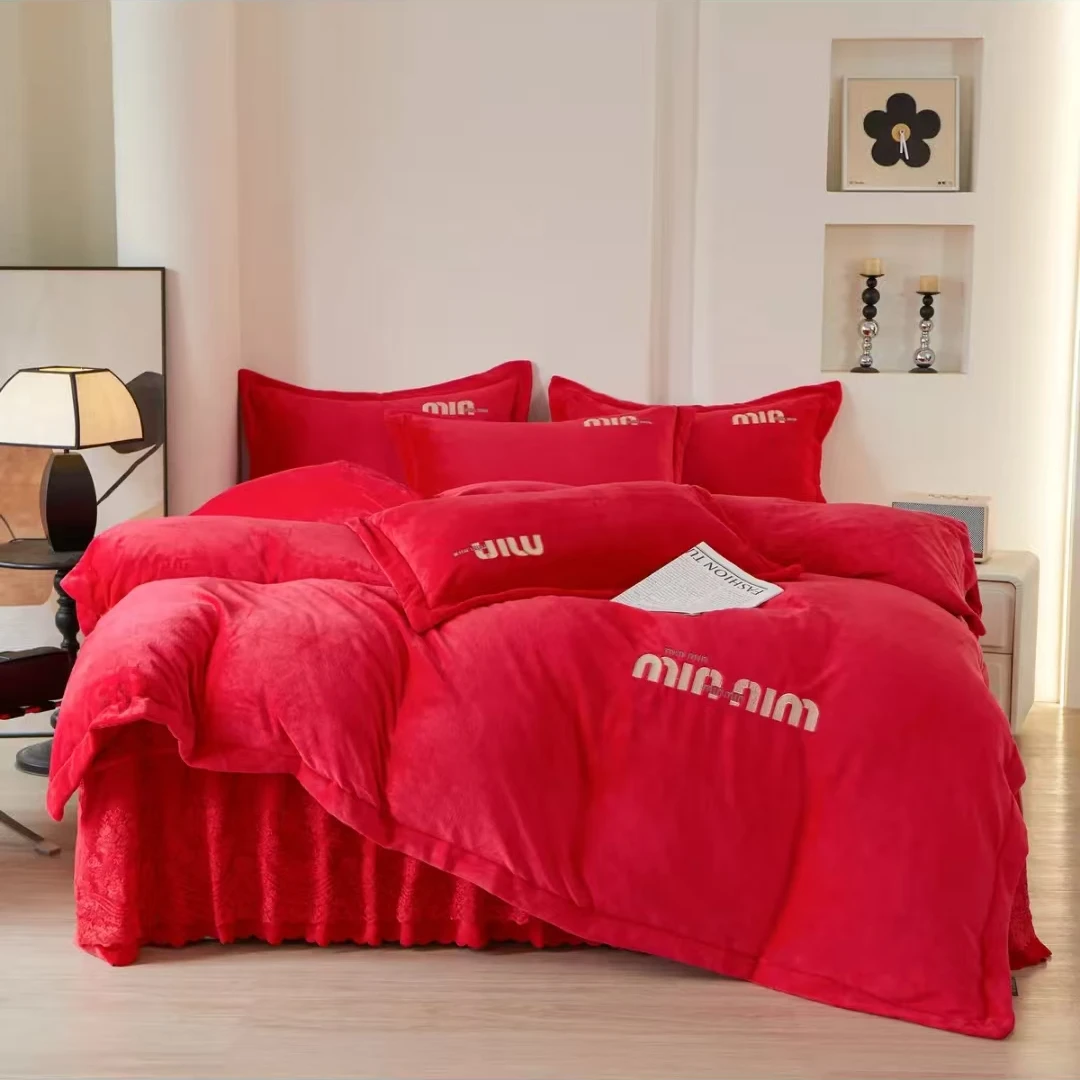 蕾丝款加厚miumiu 1.8床/2.0床可用    蕾丝款加厚绒套件