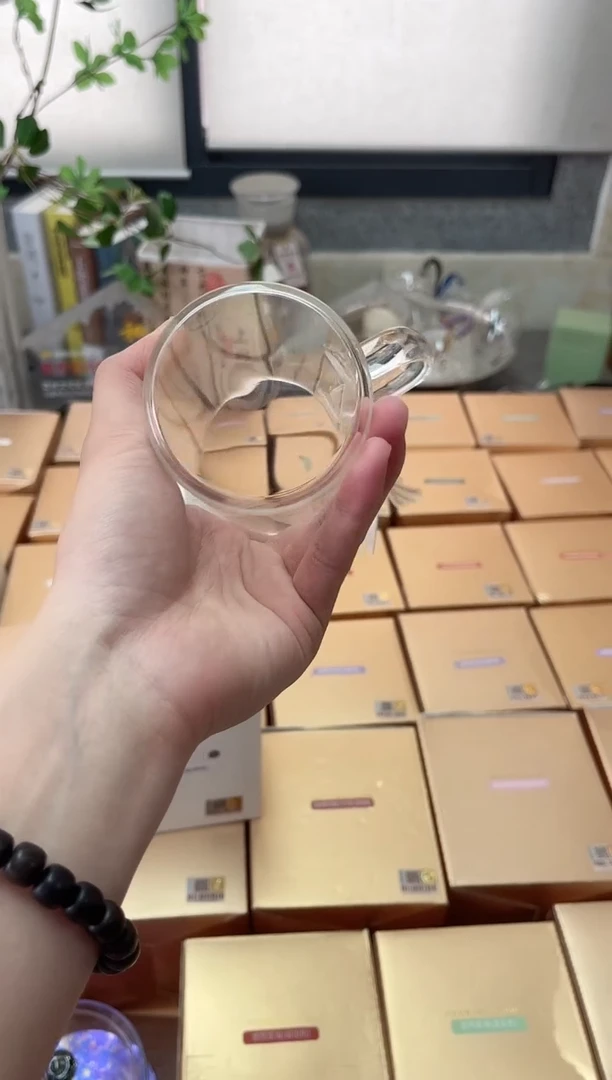 怡然浅粉公道杯。。。。