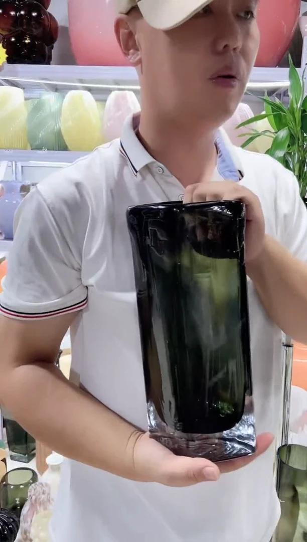 大号灰色加厚花瓶