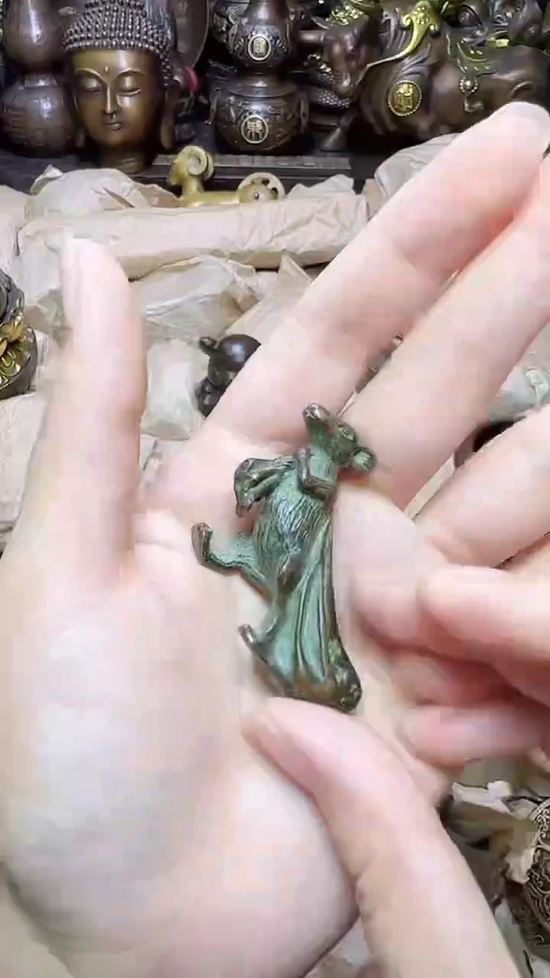 铜器摆件铜器摆件