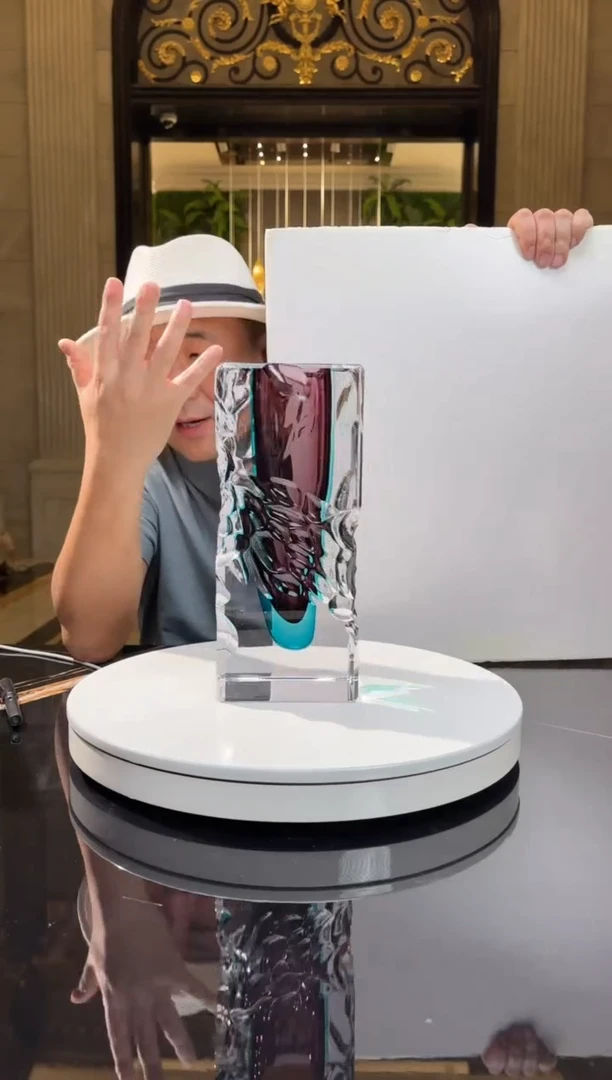 【闪购商品】摆件AJ1010094时间的边缘花器