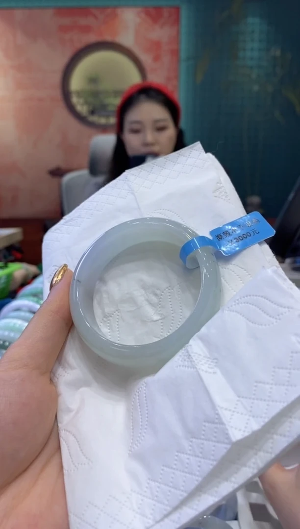 【闪购商品】翡翠手镯未镶嵌多人05050