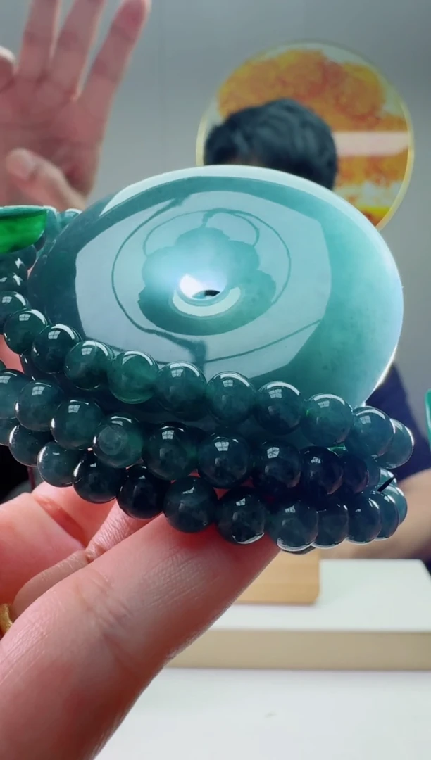 翡翠未镶嵌颈饰多样性随机发其一