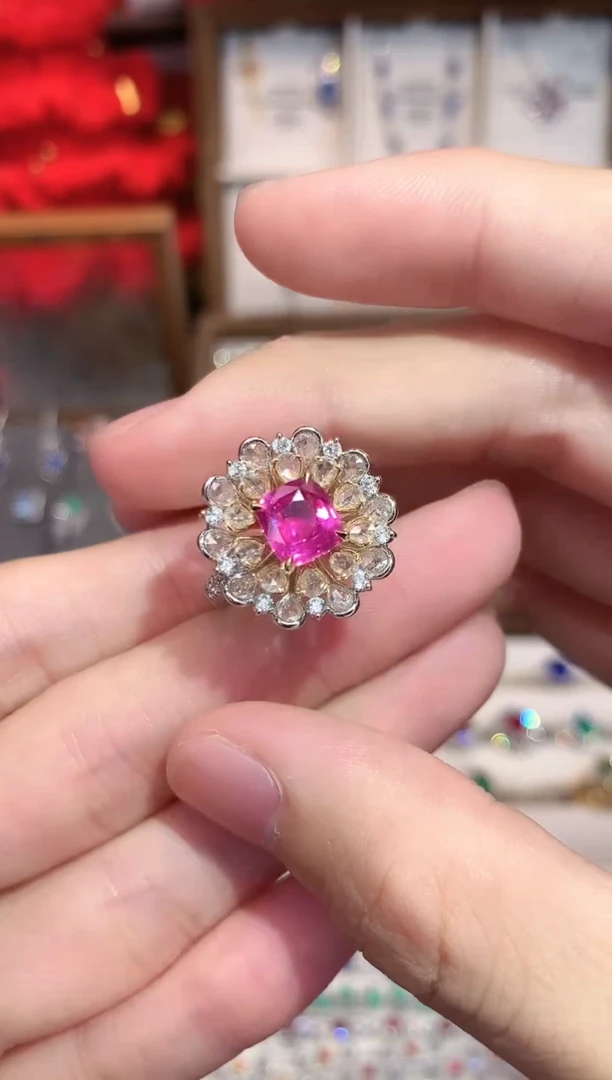 戒指彩色蓝宝石18K金镶嵌2.05ct/天然宝石/七天无理由