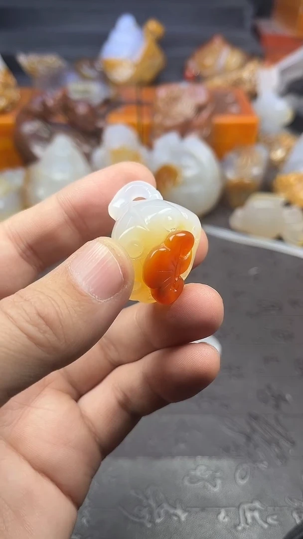 【闪购商品】玛瑙/玉髓吊坠未镶嵌1