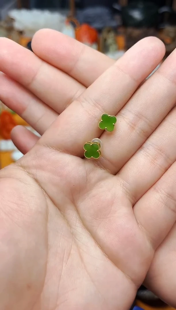 【闪购商品】和田玉耳饰18K金镶嵌四叶草