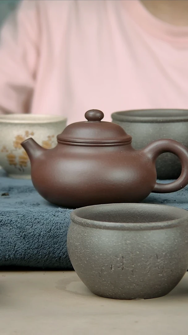茶壶紫砂容天加一个蟹壳清