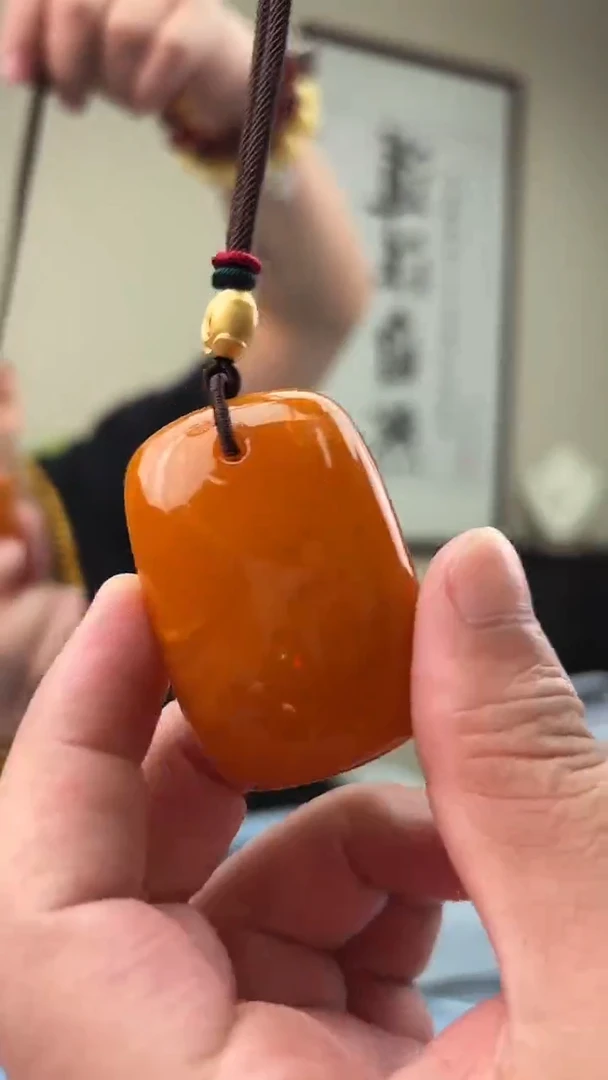 蜜蜡未镶嵌珠宝奇石H19，假一罚十多样性发其一H