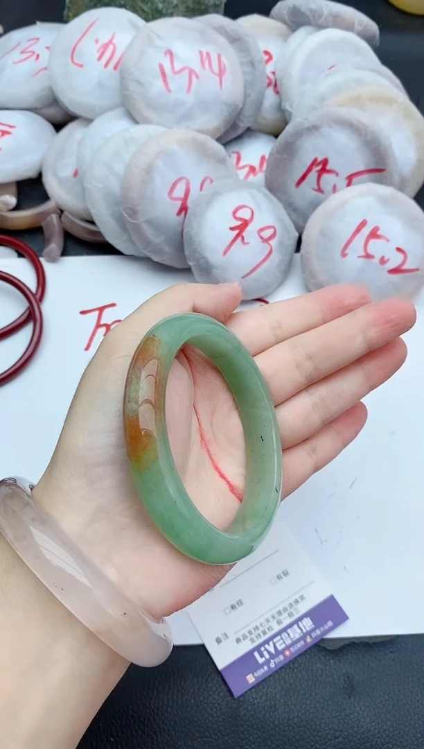 未镶嵌手镯石英质玉72+60/61