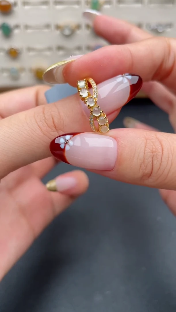 银S925镶嵌戒指翡翠一物一证一礼盒