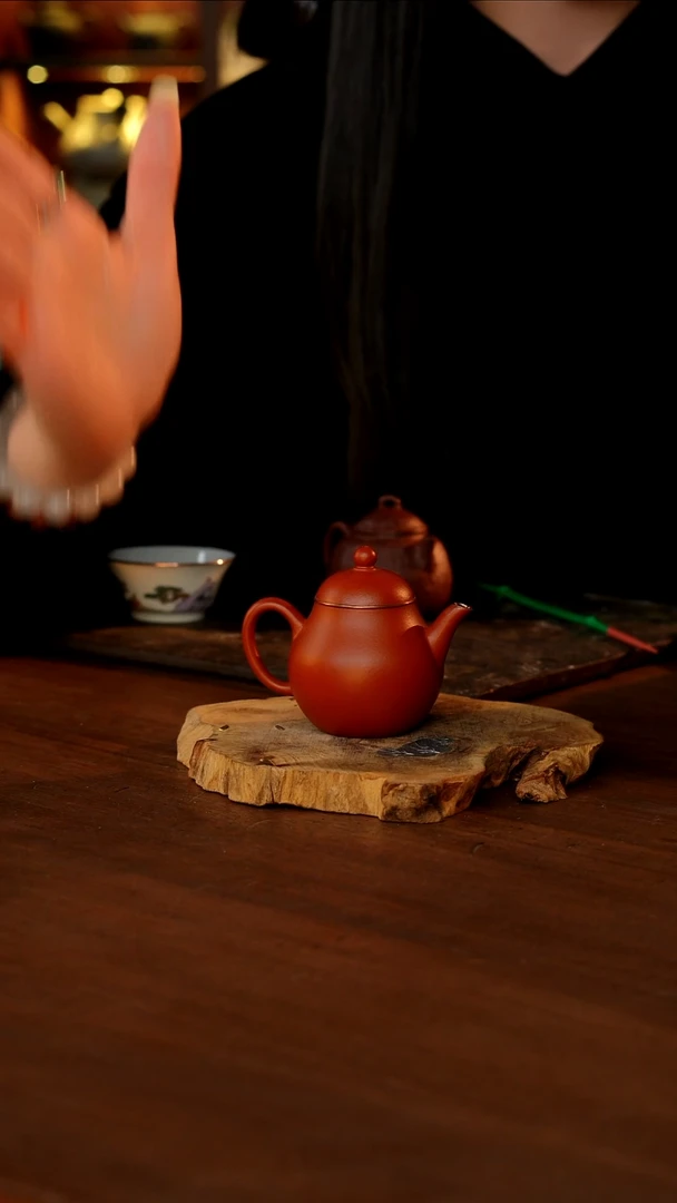 包铜高梨紫砂壶..