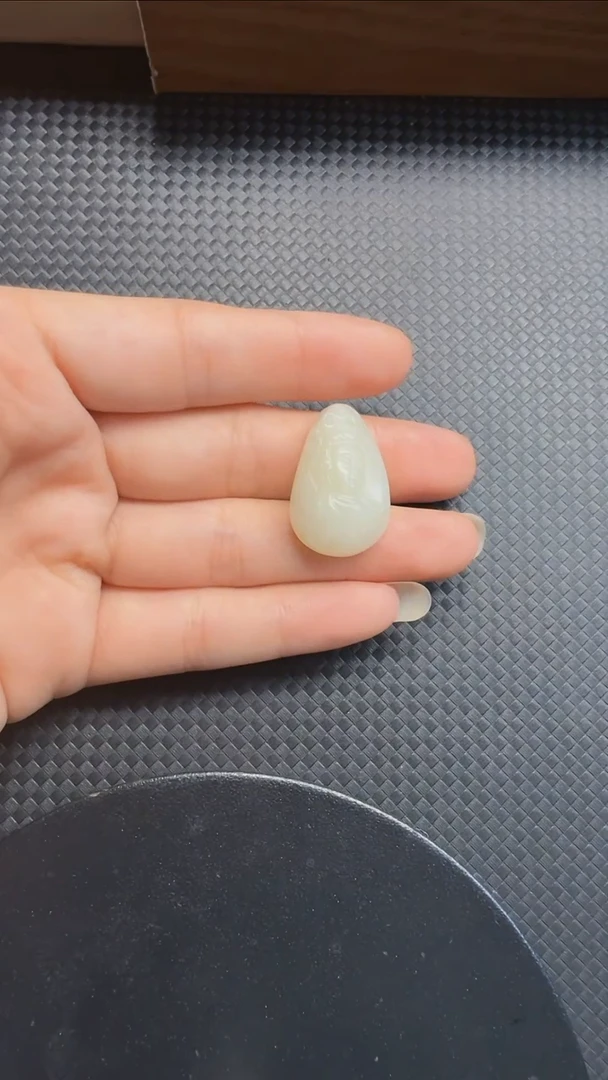 吊坠(不含链)未镶嵌和田玉411观音