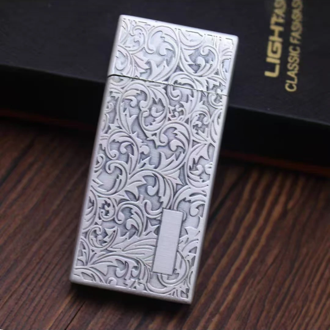 创意镀银唐草浮雕煤油打火机薄款金属雕花砂轮全新机无燃油