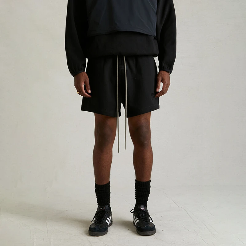 24DROP3 ESSENTIALS 同色logo撞色抽绳短裤