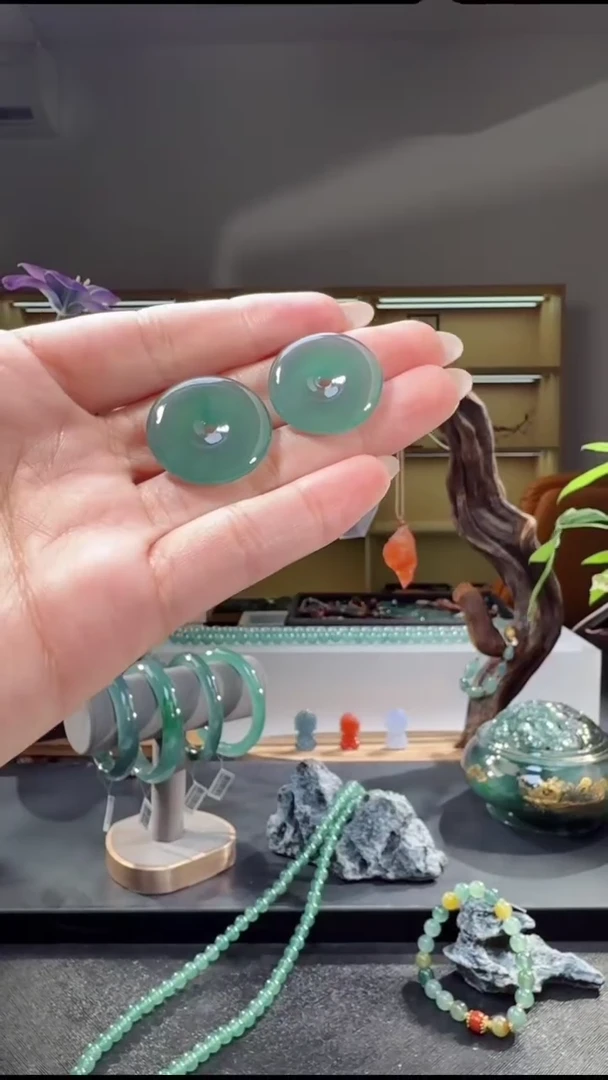 吊坠(不含链)未镶嵌翡翠平安扣（多样性发其一）