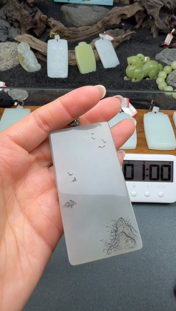 颈饰未镶嵌和田玉3
