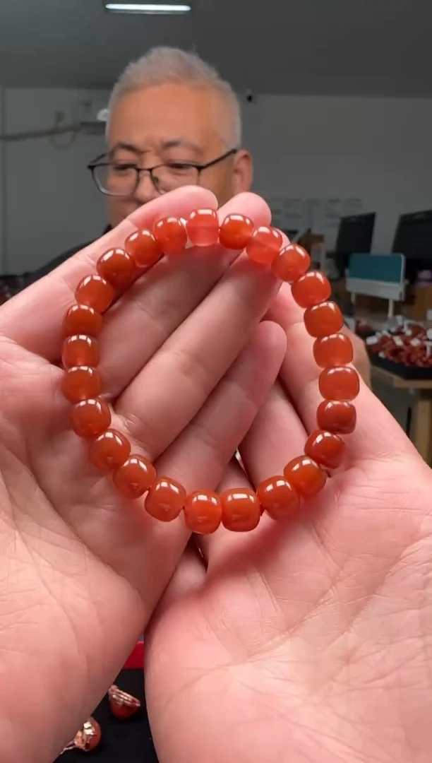 【闪购商品】南红玛瑙8mm保山原矿手串老型未镶嵌多样性发一件