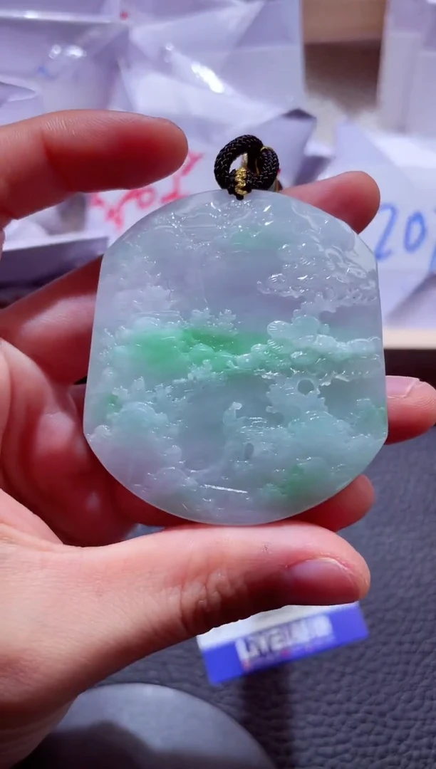 颈饰未镶嵌翡翠00007394