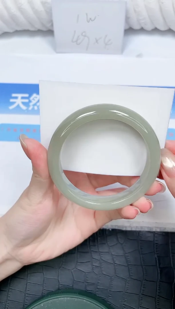 石英质玉手镯未镶嵌153-60.3