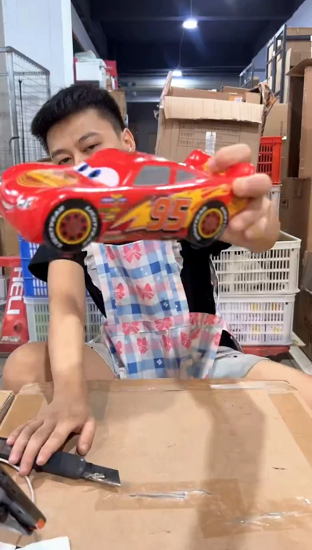 瓷片汽车钱罐