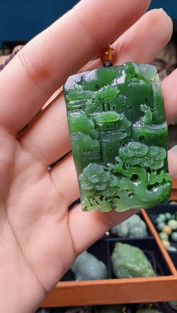 颈饰未镶嵌和田玉1