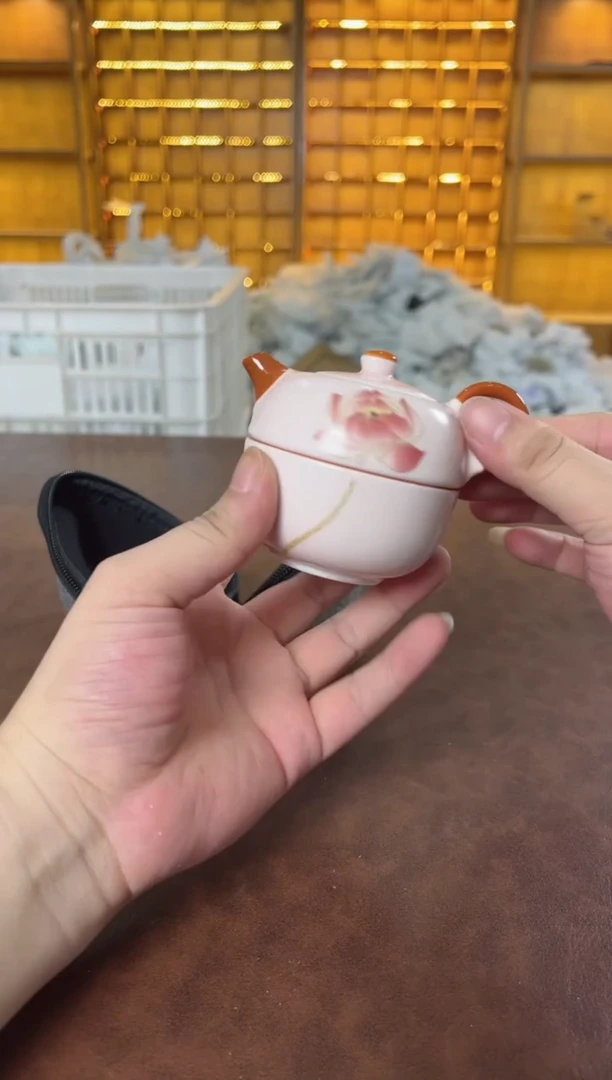 瓷片鸣盏居11111