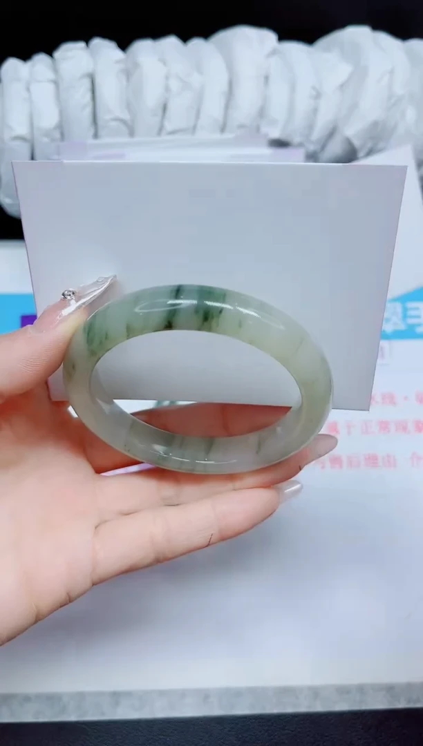 石英质玉手镯未镶嵌214