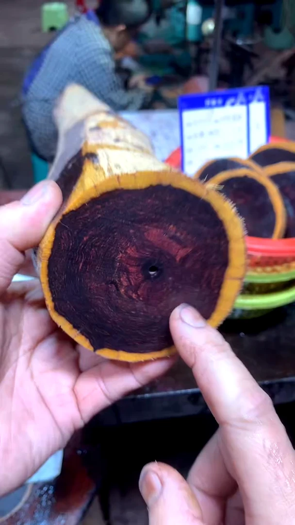 【闪购商品】花梨木类1.8海黄定制不退不换、