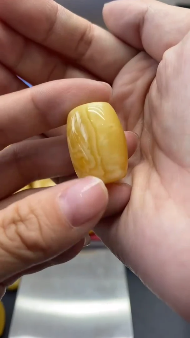 琥珀未镶嵌珠宝奇石766